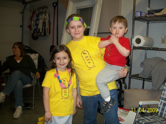 Chris Browns grandchildren, Mallory, Ali and Brody wearing souvenirs from Egypt.